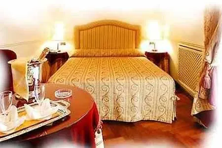 Domus Inn Róma 0*,  Olaszország